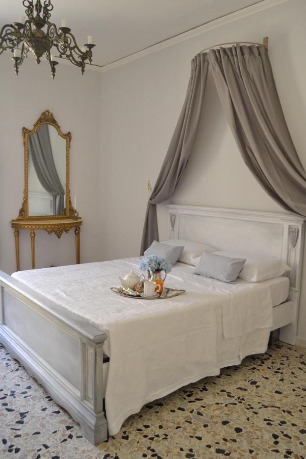 Le Reve Apartment Castellammare di Stabia Exteriör bild